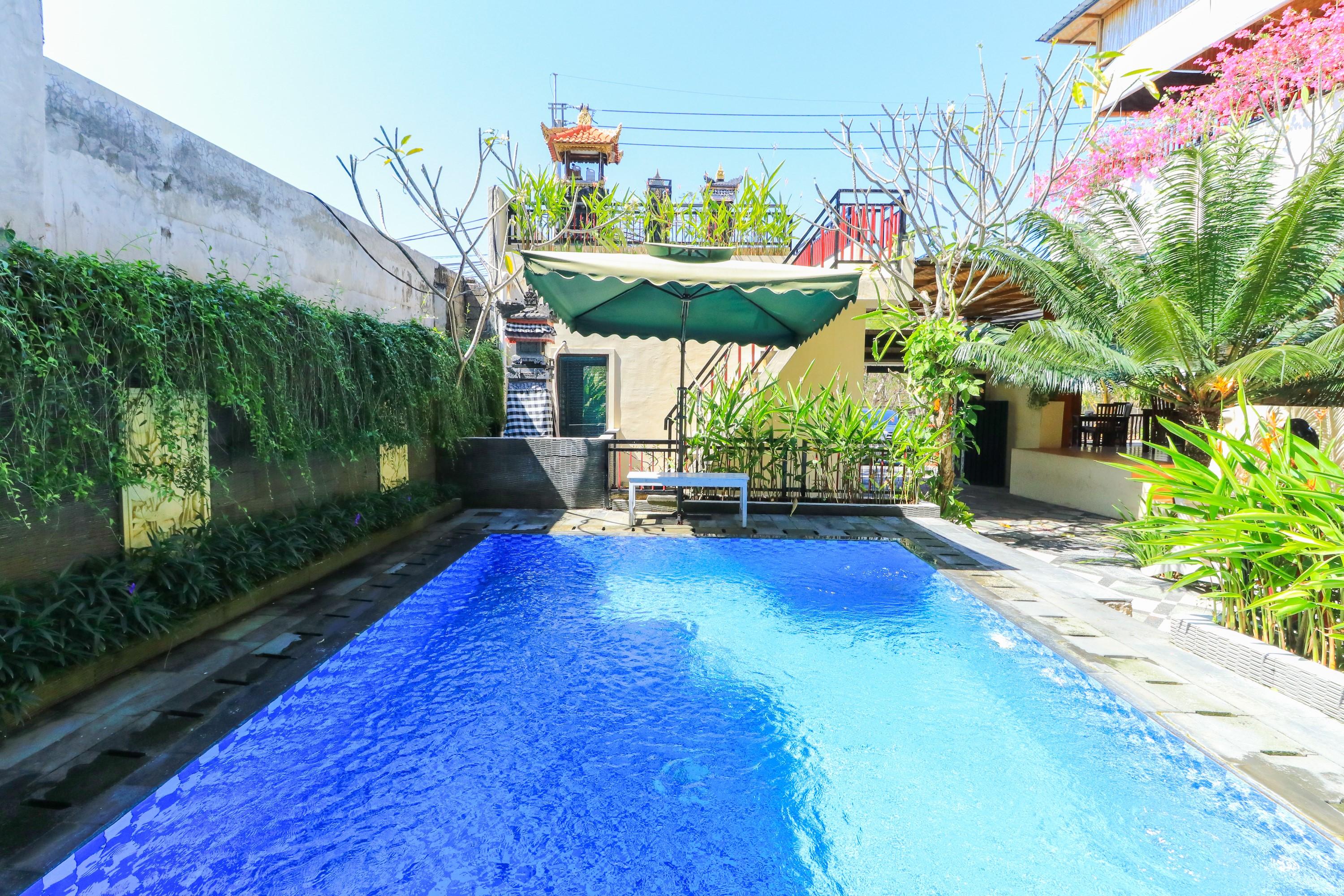 รันตุนส์ เพลซ Hotel Kutuh ภายนอก รูปภาพ