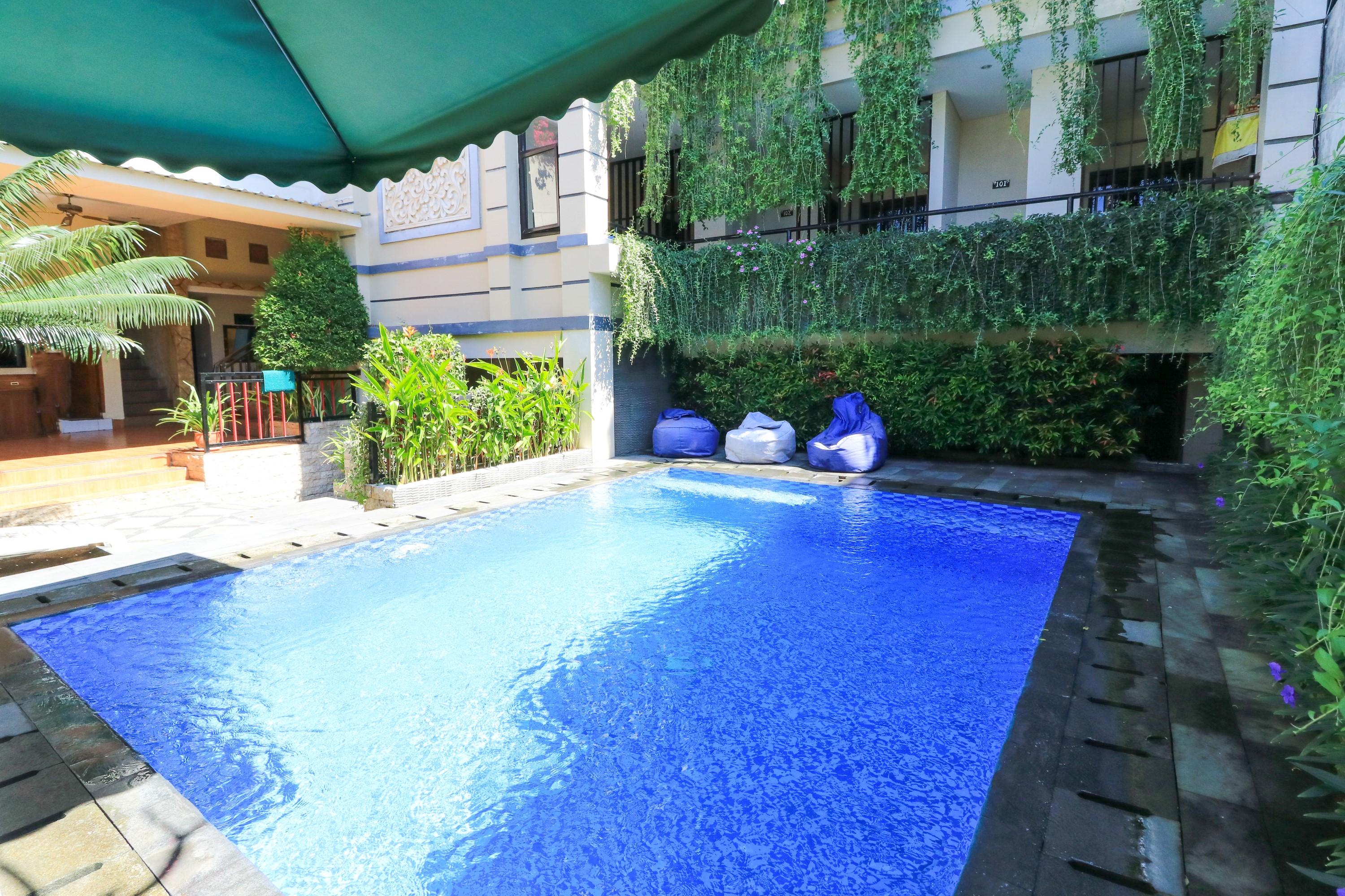 รันตุนส์ เพลซ Hotel Kutuh ภายนอก รูปภาพ
