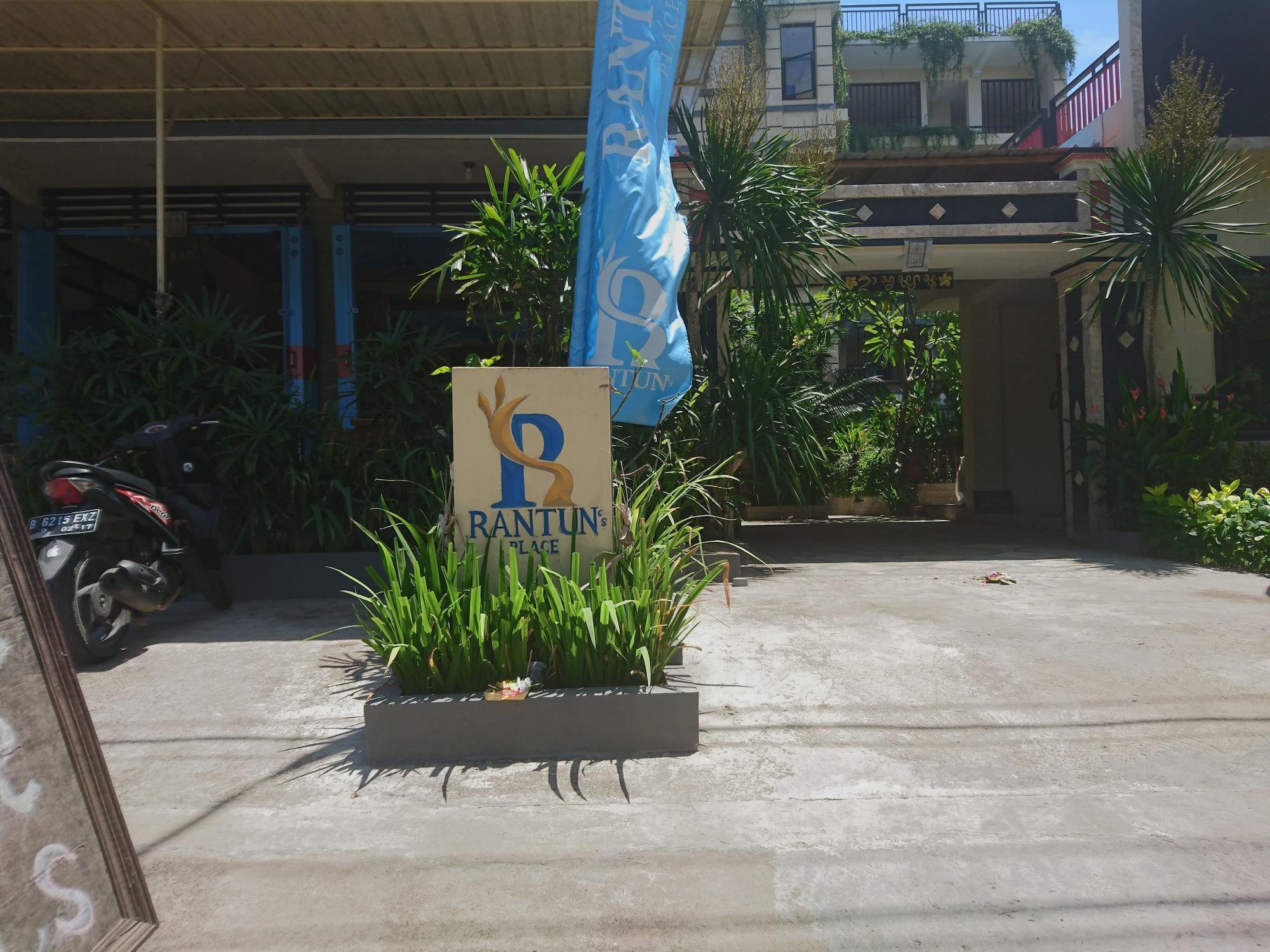 รันตุนส์ เพลซ Hotel Kutuh ภายนอก รูปภาพ