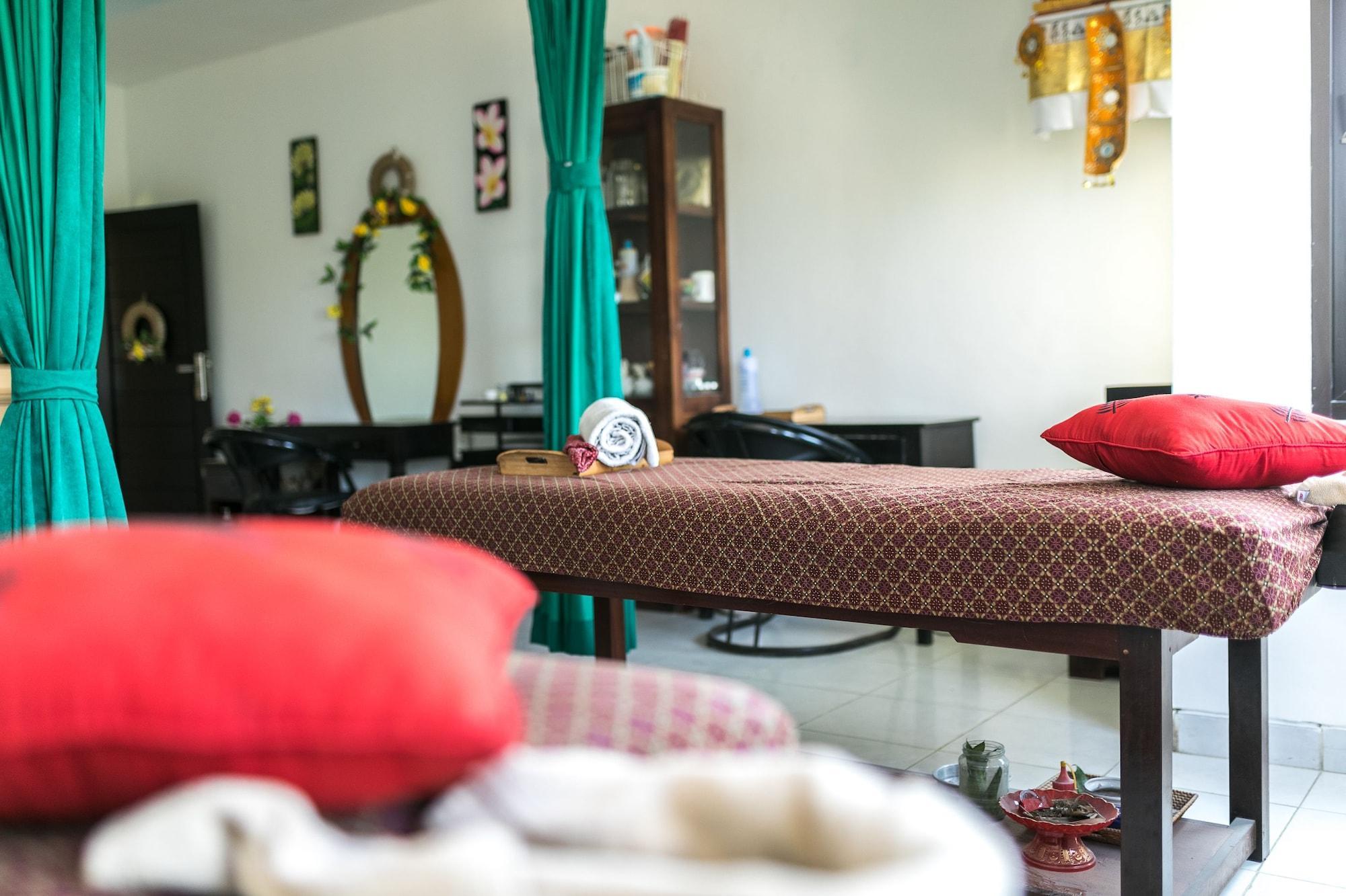 รันตุนส์ เพลซ Hotel Kutuh ภายนอก รูปภาพ