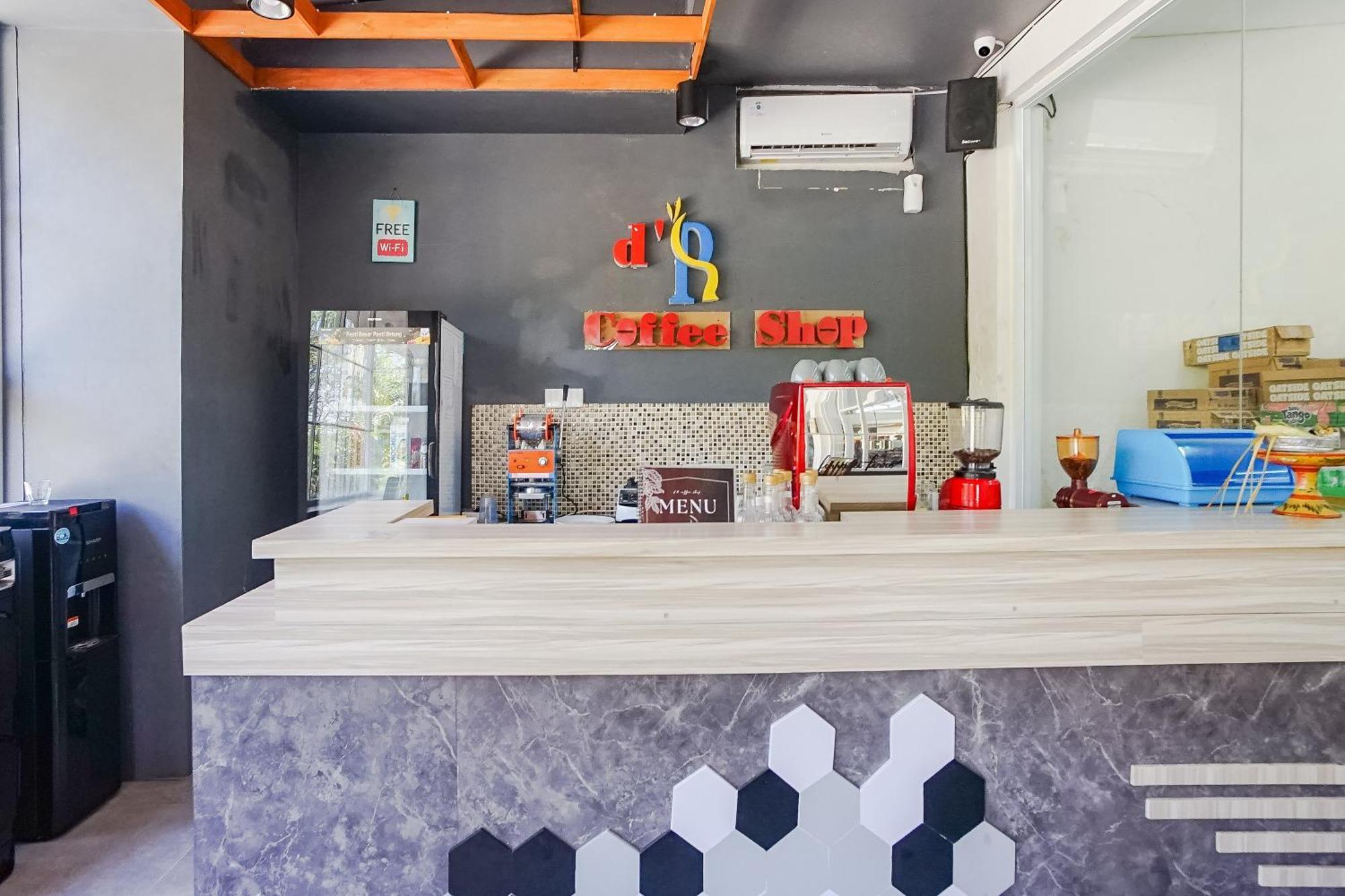 รันตุนส์ เพลซ Hotel Kutuh ภายนอก รูปภาพ